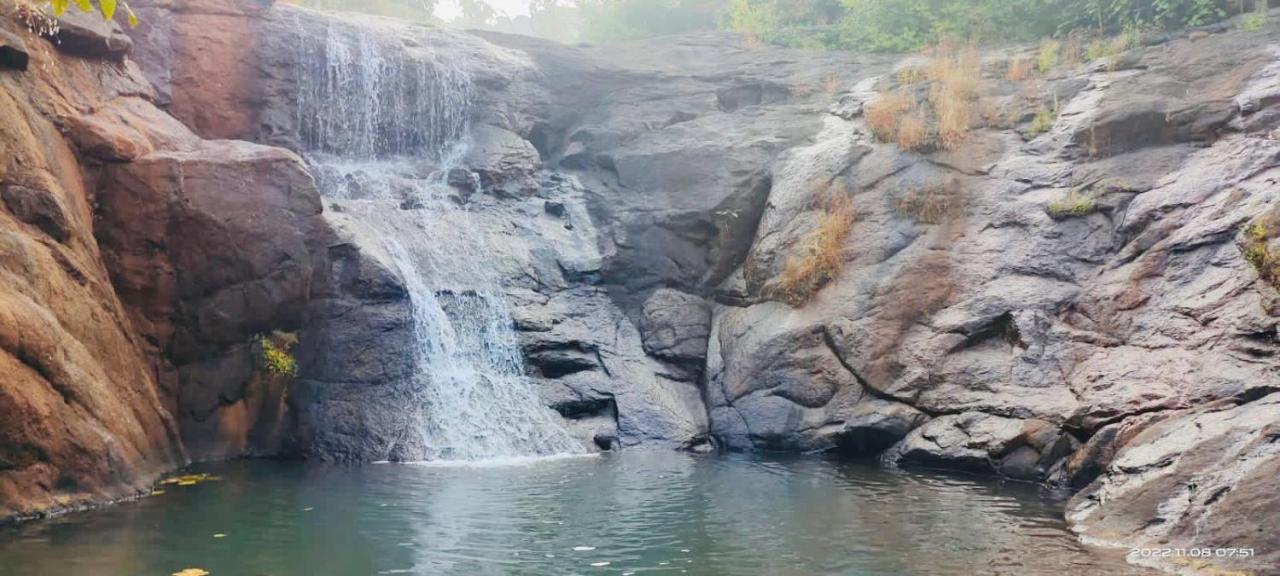 Rohan Homestay By Traviget Hospitality, Dapoli-Konkan Harnai Zewnętrze zdjęcie