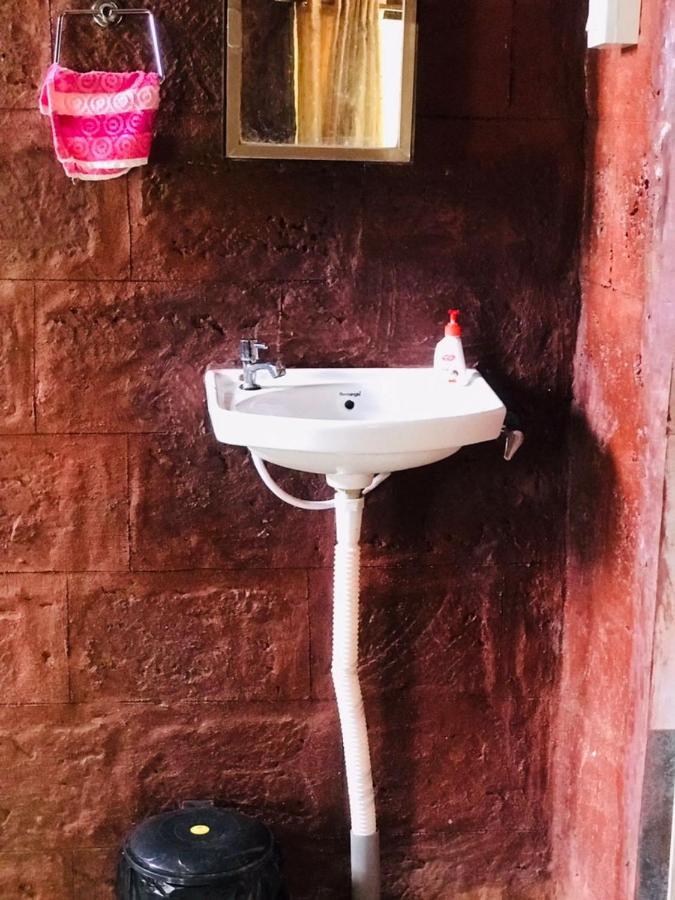 Rohan Homestay By Traviget Hospitality, Dapoli-Konkan Harnai Zewnętrze zdjęcie